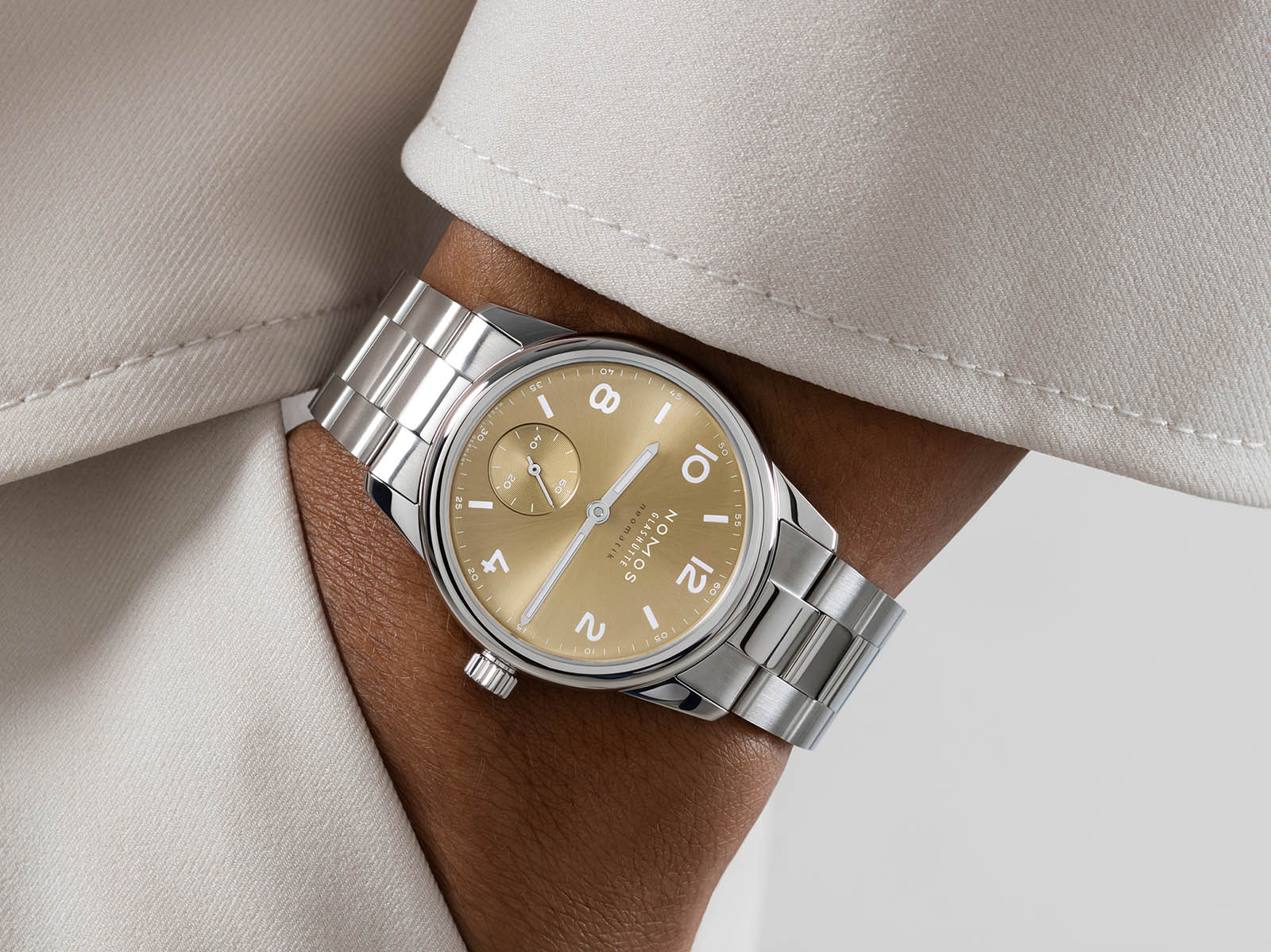 NOMOS Club Sport neomatik 34 gold