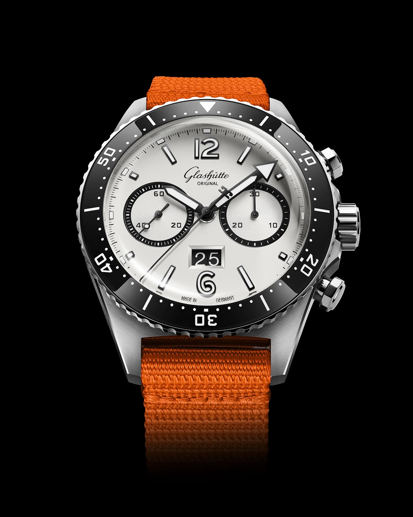 SeaQ Chronograph Panoramadatum "Panda" - Glashütte Original Detailansicht