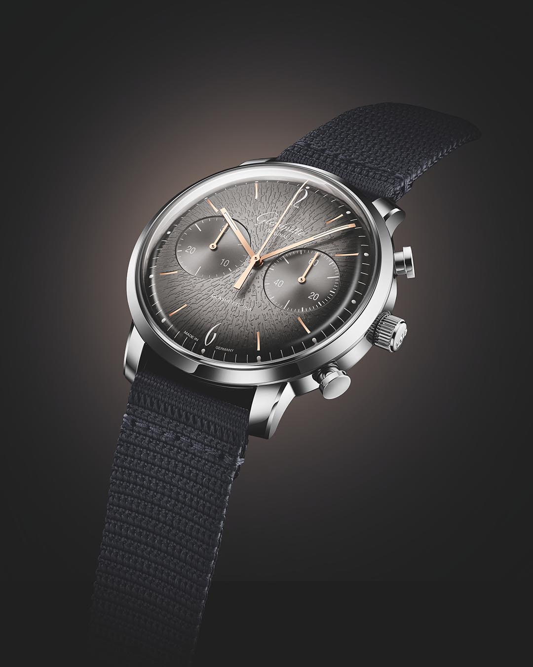 Sixties Chronograph 42 Schwarzgrau - Glashütte Original Detailansicht