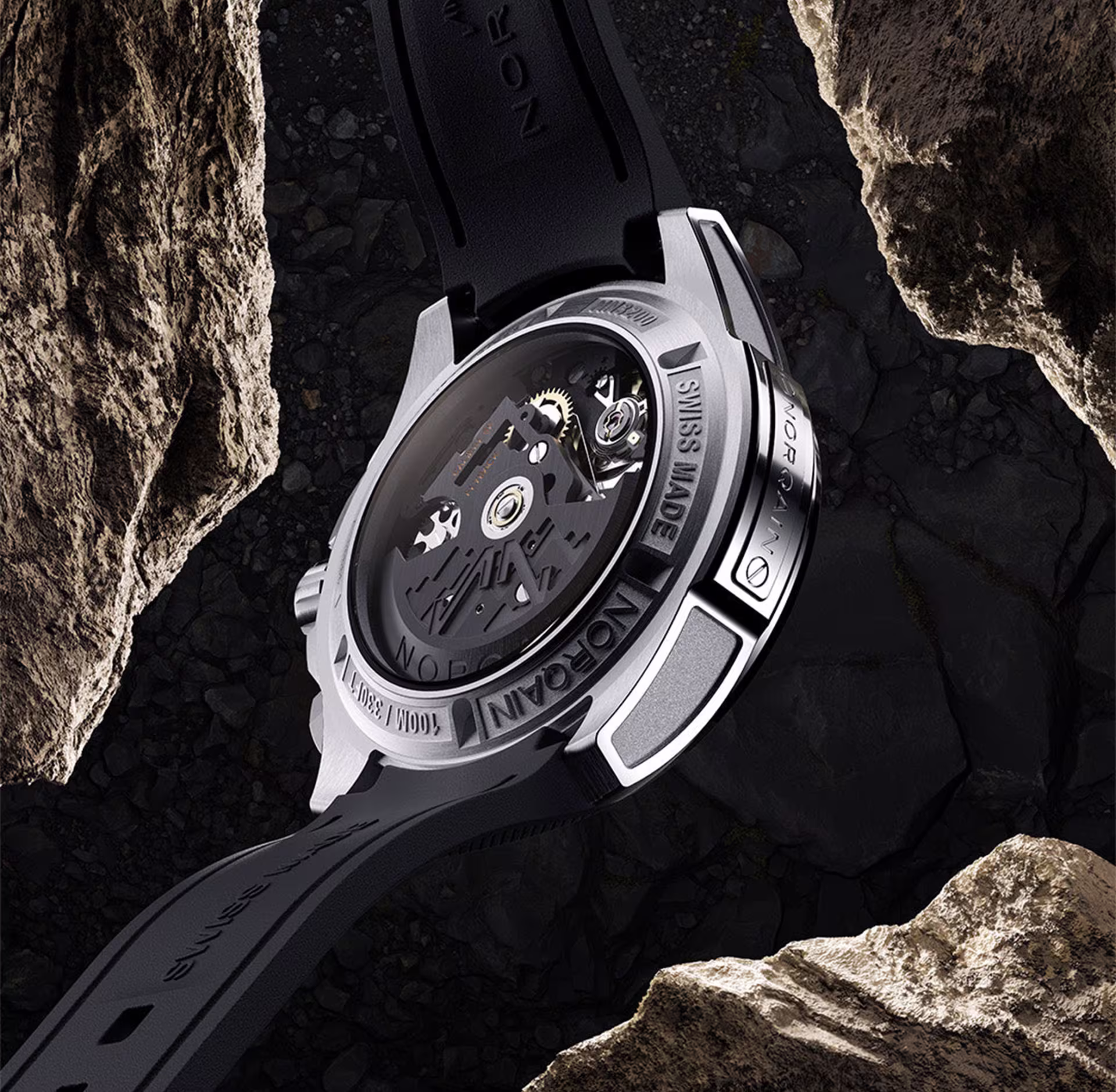 Independence Skeleton Chrono 8K 42 - Norqain Detailansicht