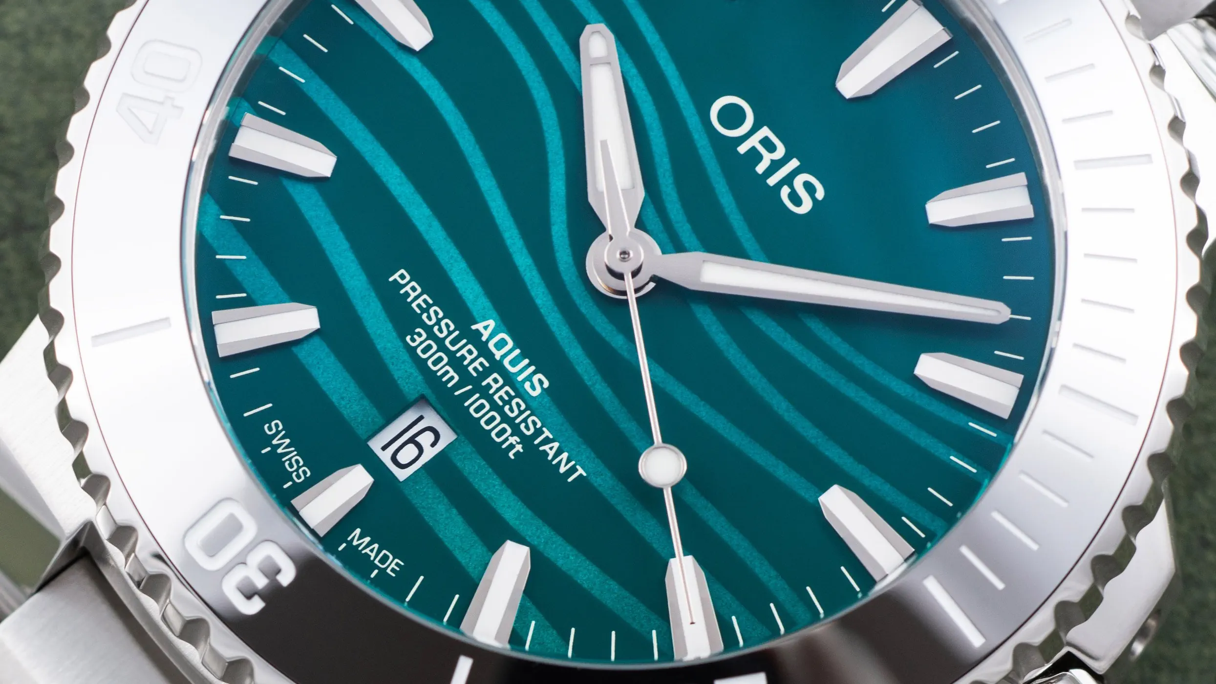 Aquis Date 43,5mm "Yangtze Jiangtun" LE - Oris Detailansicht