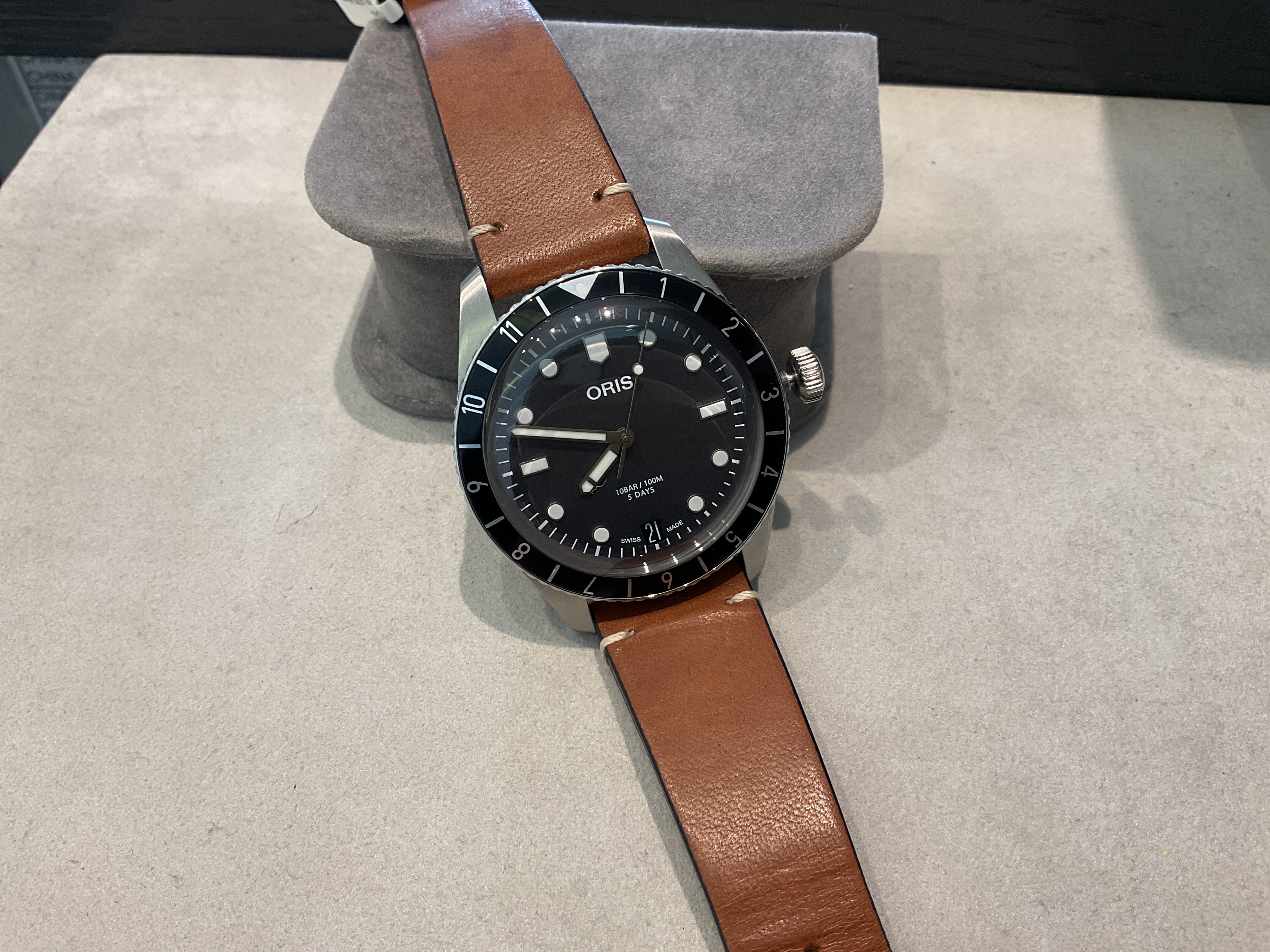 Divers Sixty Five 40mm - Oris Detailansicht