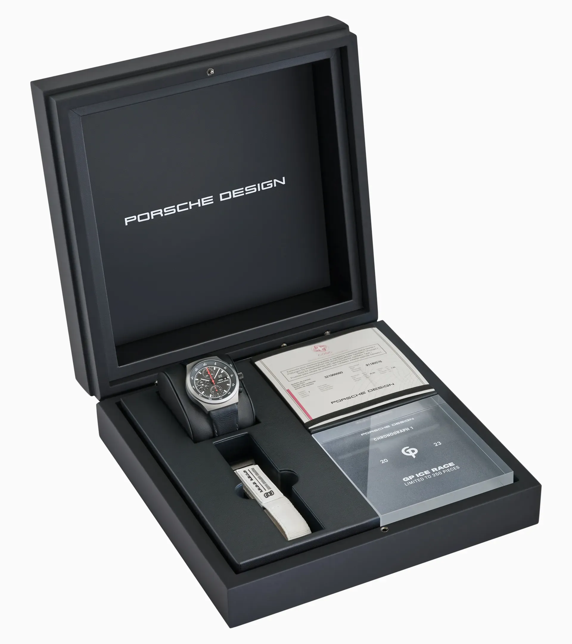 Chronograph 1 1972 LE GP 2023 "Ice Race" - Porsche Design Detailansicht